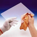 cleaning-picture-frames-plastic-glass